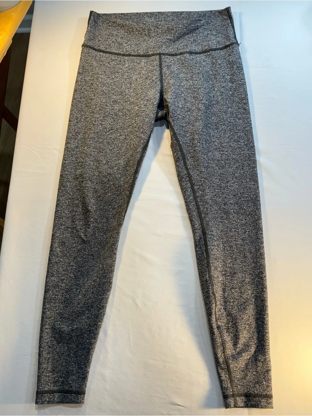 Lululemon Women’s Heathered Gray Performance Leggings
